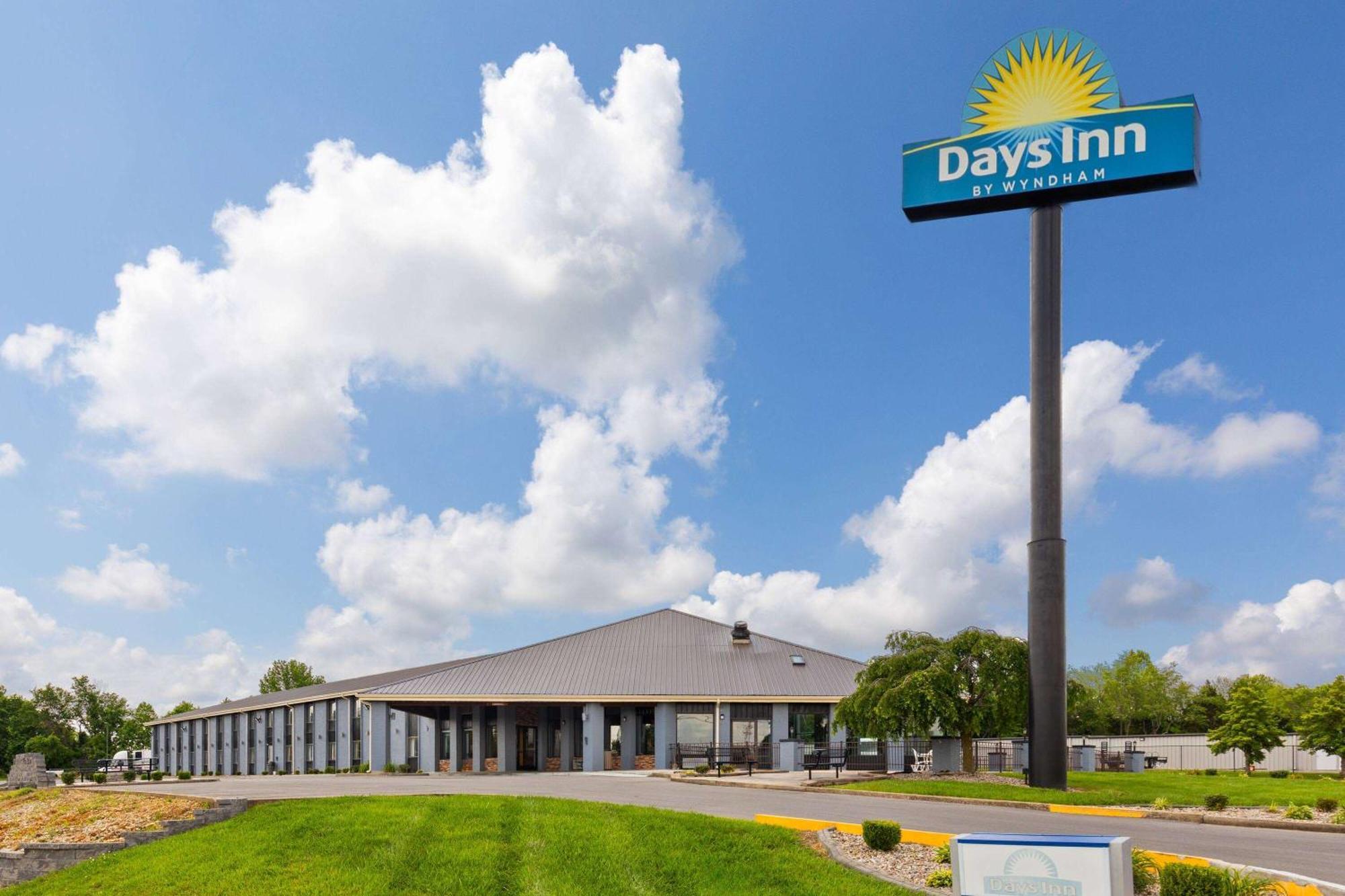 Days Inn By Wyndham Glasgow Eksteriør billede