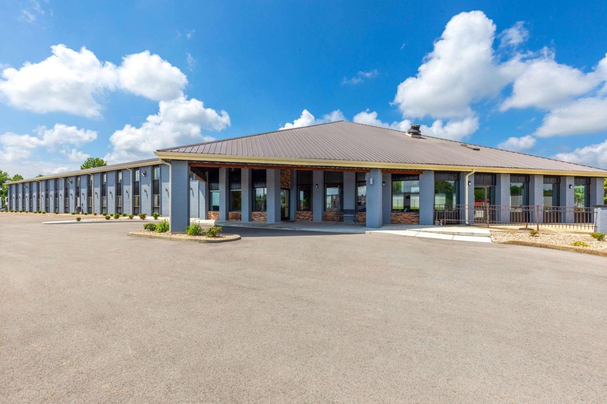 Days Inn By Wyndham Glasgow Eksteriør billede